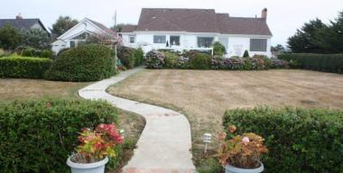 Cape Cod Cottage, Crescent City