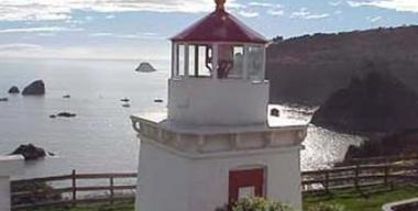 link to full image of City of Trinidad Lighthouse 2