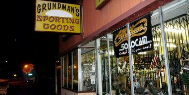 link to full image of Rio Dell - Grundman's Sporting Goods