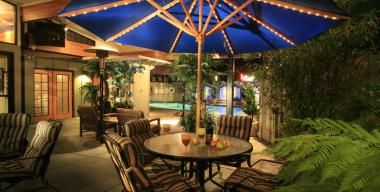 link to full image of Best Western Plus indoor patio rec area