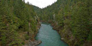 link to full image of Middle of Smith River
