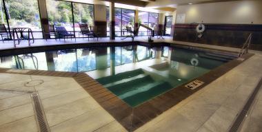 link to full image of Redwood Hotel Casino Holiday Inn Express pool